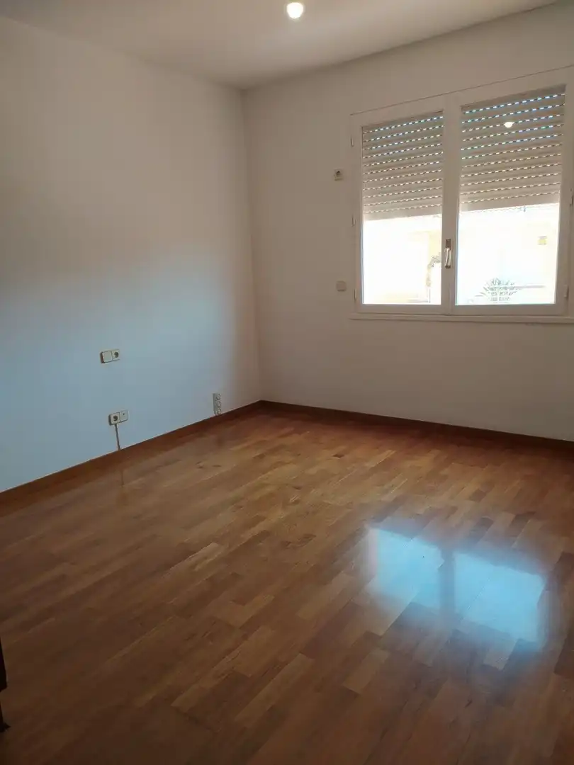 Habitación de Piso de alquiler en Barcelona con Calefacción, Parquet y Terraza