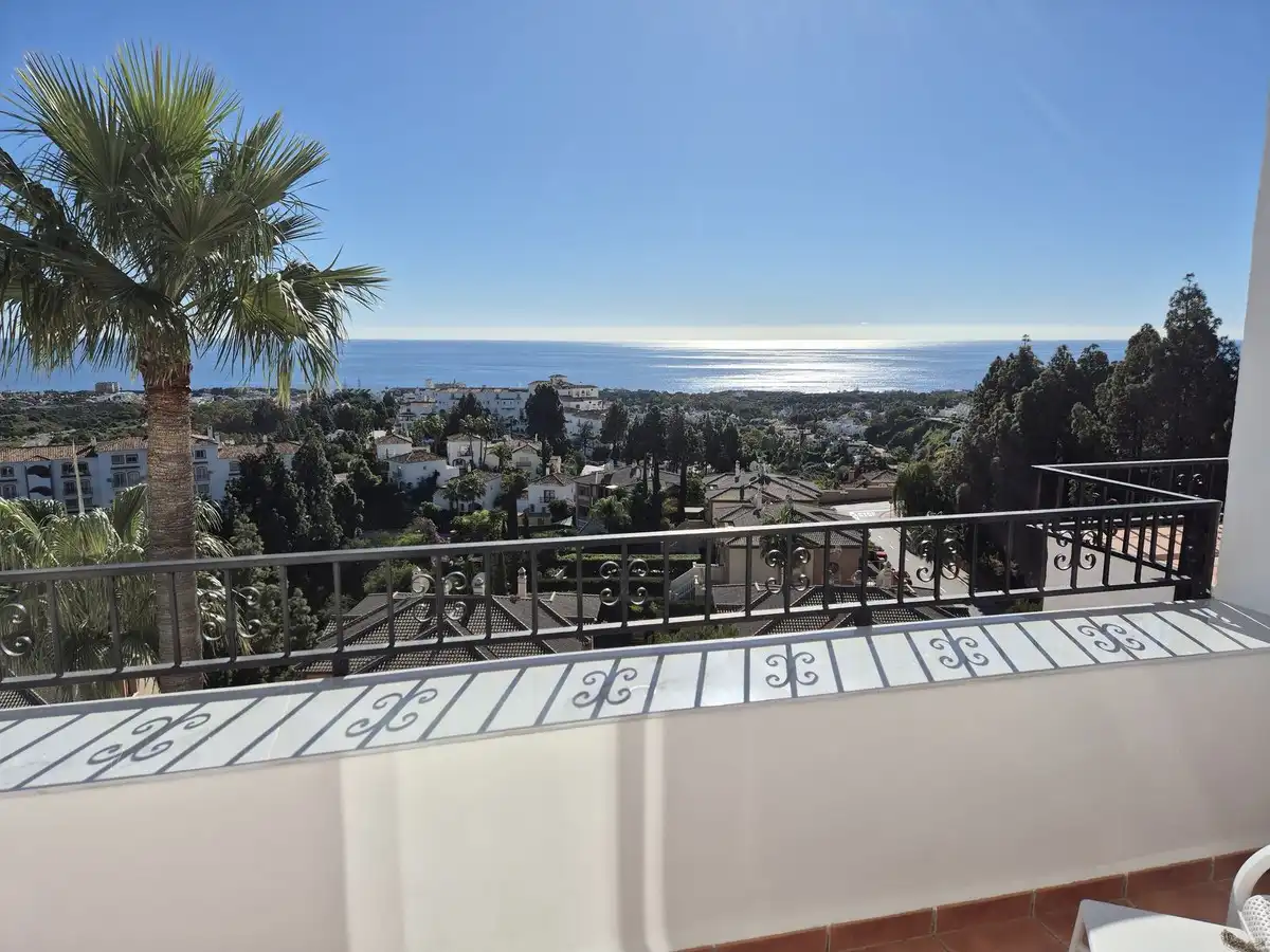 Vista exterior de Ático en venta en Mijas con Aire acondicionado, Calefacción y Terraza