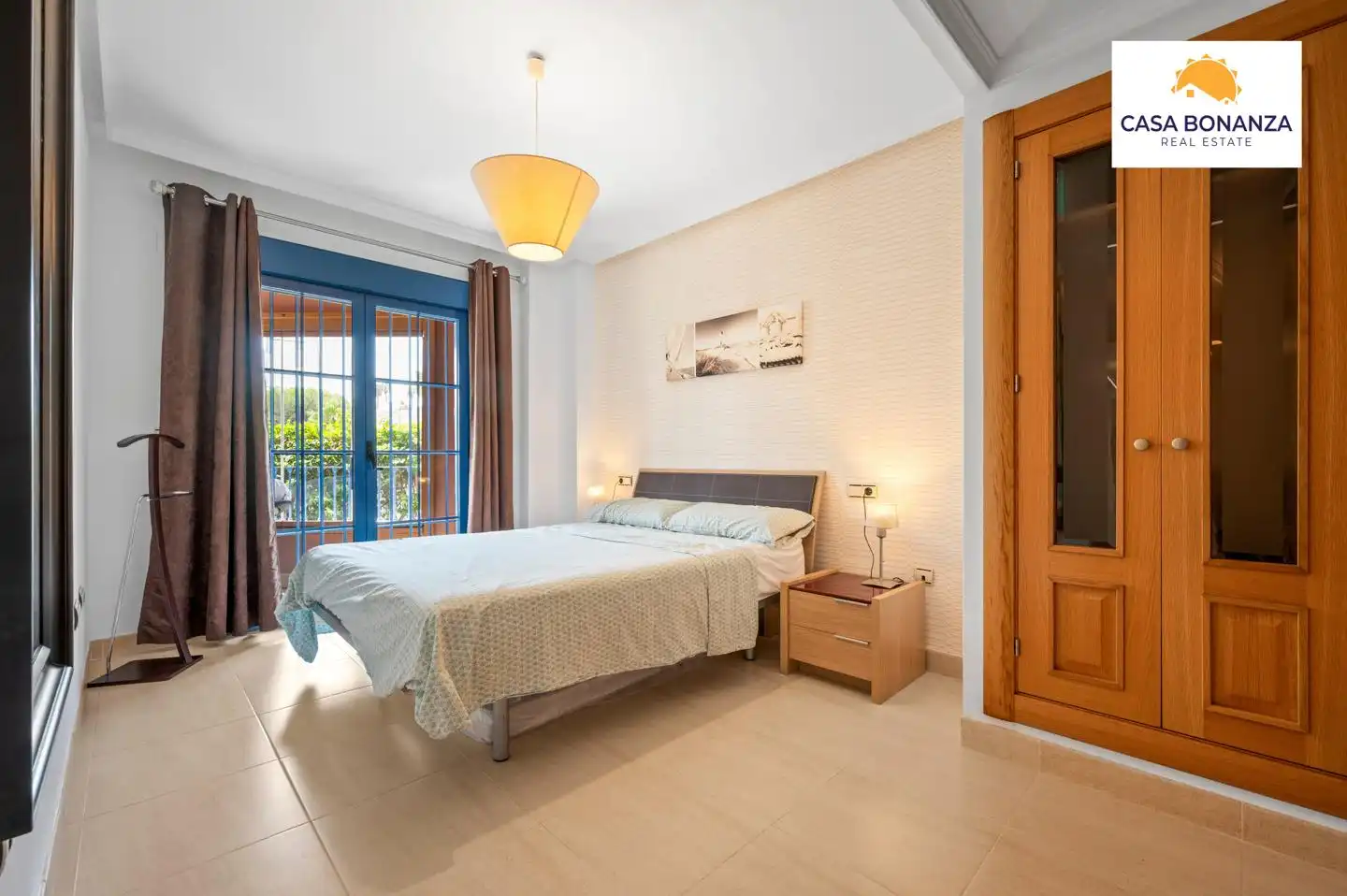 Schlafzimmer von Wohnungen zum Verkauf in Almuñécar mit Klimaanlage, Terrasse und Abstellraum