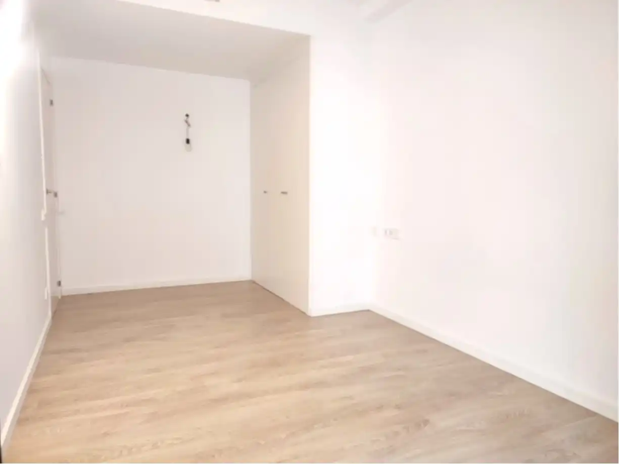 Bedroom of Flat for sale in Mataró  with Air Conditioner, Heating and Terrace