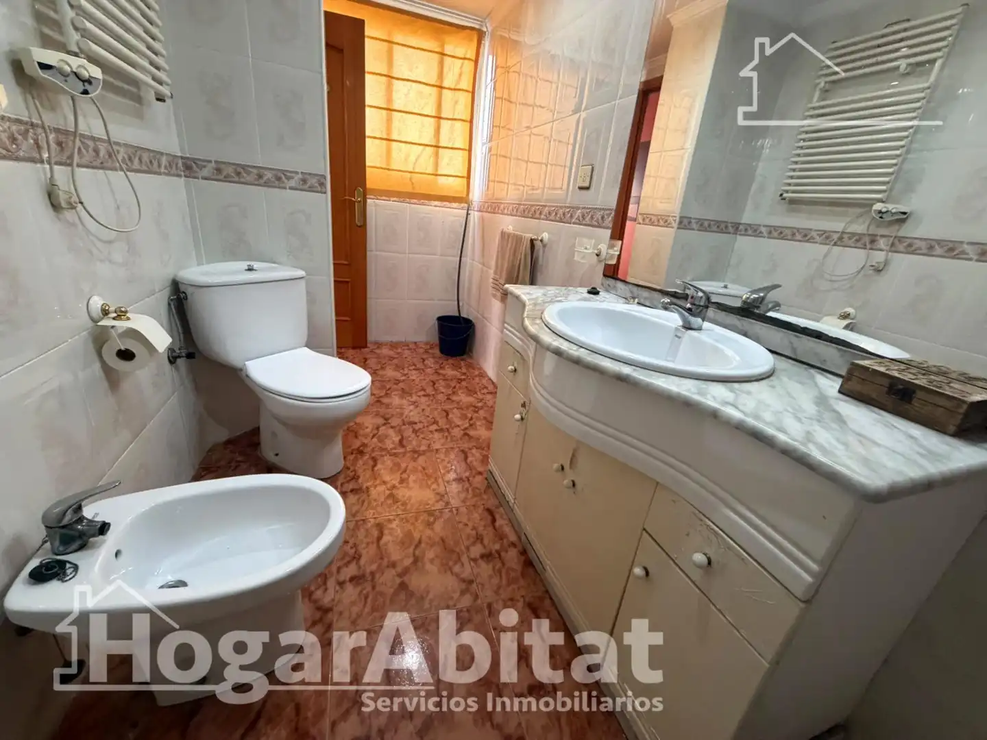Baño de Ático en venta en Sagunto / Sagunt con Aire acondicionado, Terraza y Alarma