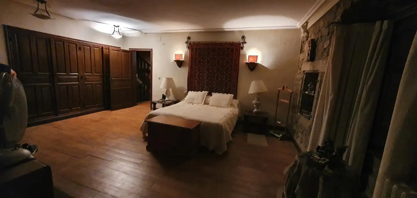 Dormitori de Casa o xalet en venda en Miranda del Castañar amb Calefacció i Terrassa