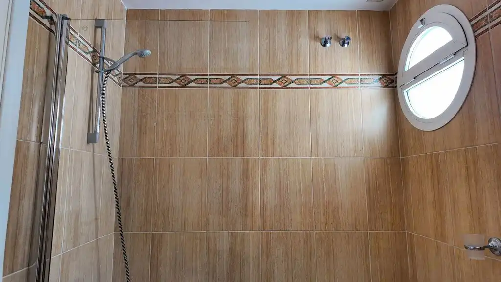 Baño de Casa o chalet en venta en Benalmádena con Aire acondicionado, Terraza y Amueblado