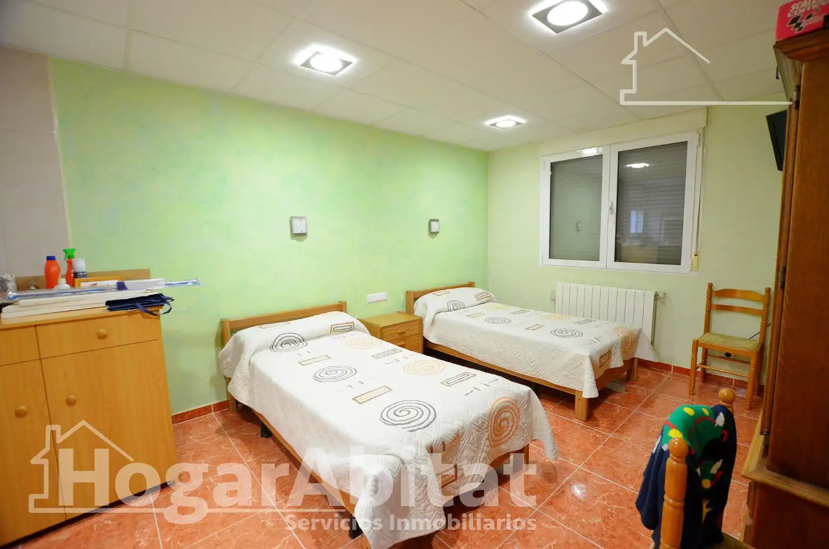 Habitación de Casa o chalet en venta en Alicante / Alacant con Aire acondicionado, Calefacción y Jardín privado