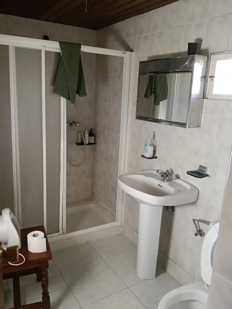 Baño de Casa o chalet en venta en Vilasantar con Calefacción y Trastero