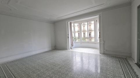 Photo 2 of Office to rent in Rambla Catalunya, El Camp de l'Arpa del Clot, Barcelona