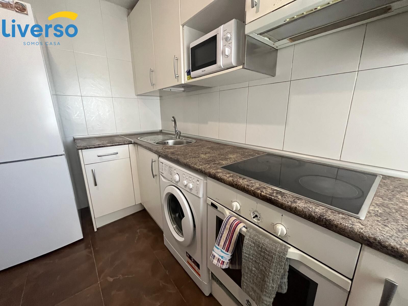 Flat to share in Calle JOSE MARIA DE LA PUENTE, Los Vadillos - R. Sanitaria - Pozanos