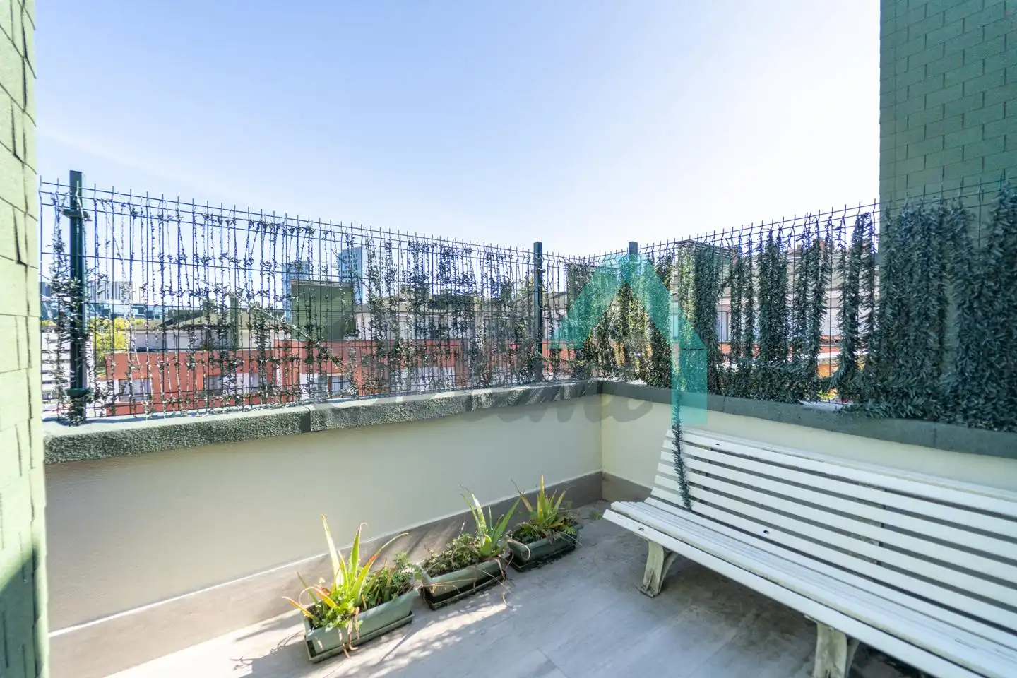 Terraza de Ático en venta en Oviedo  con Calefacción, Parquet y Terraza