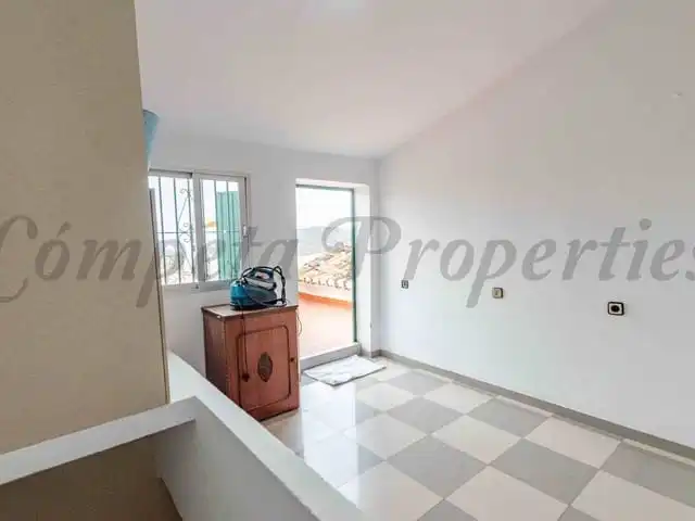 Casa adosada en venta en Canillas de Albaida