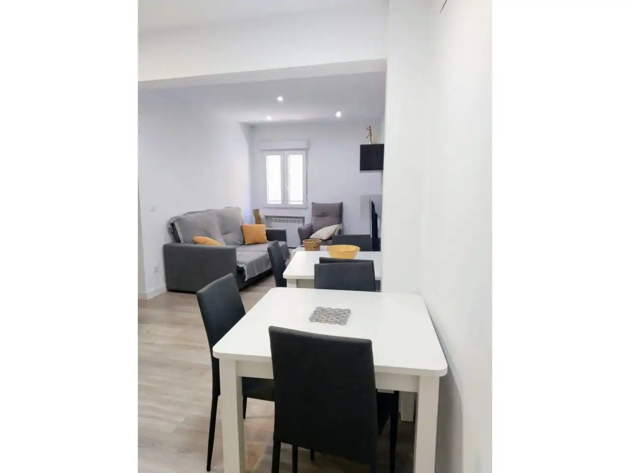 Living room of Flat for rent in Burgos  with Heating and Furnished