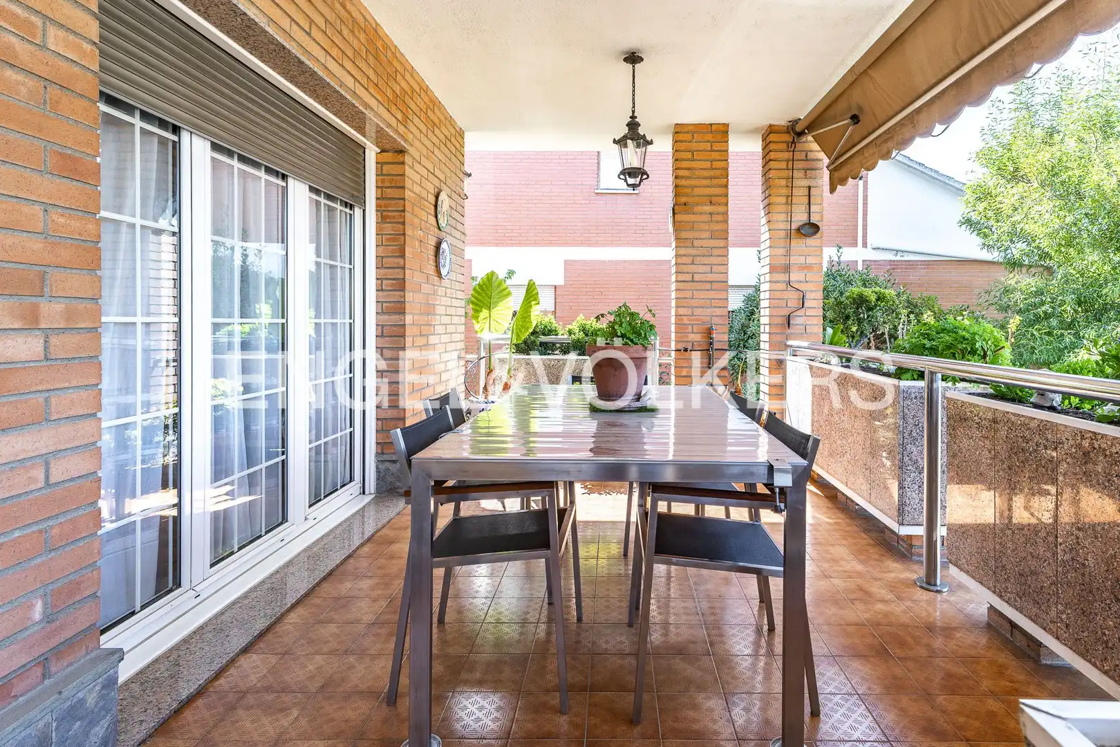 Casa con jardín en venta en Sant Fost de Campsentelles, imagen 2