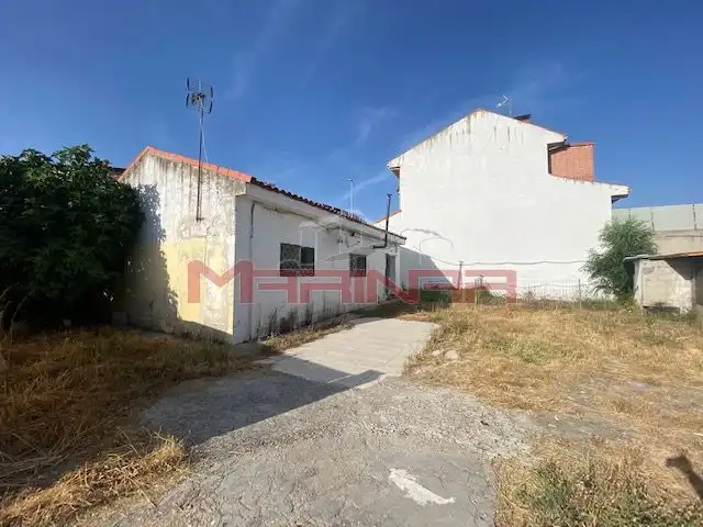 Vista exterior de Nave industrial en venta en Esquivias