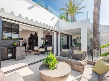 Maison mitoyenne avec piscine à vendre à Milla de Oro