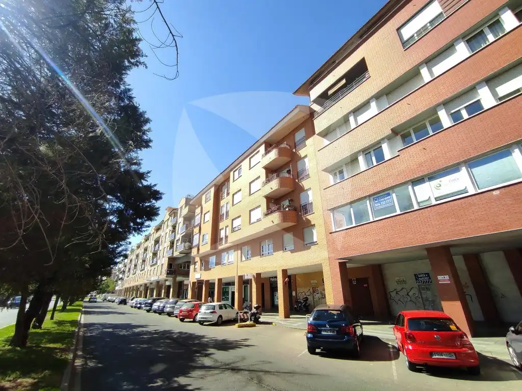 Office for rent in Calle Gaspar Mendez, Valdepasillas - La Paz - Huerta Rosales