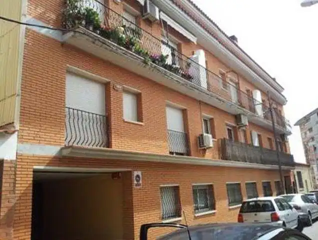 Vista exterior de Garaje en venta en Rubí