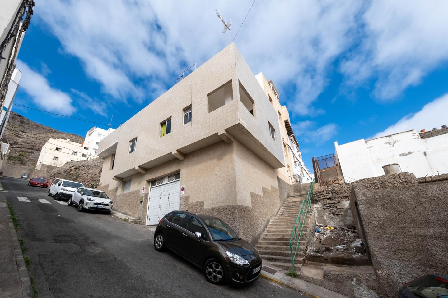 Exterior view of House or chalet for sale in Las Palmas de Gran Canaria  with Terrace