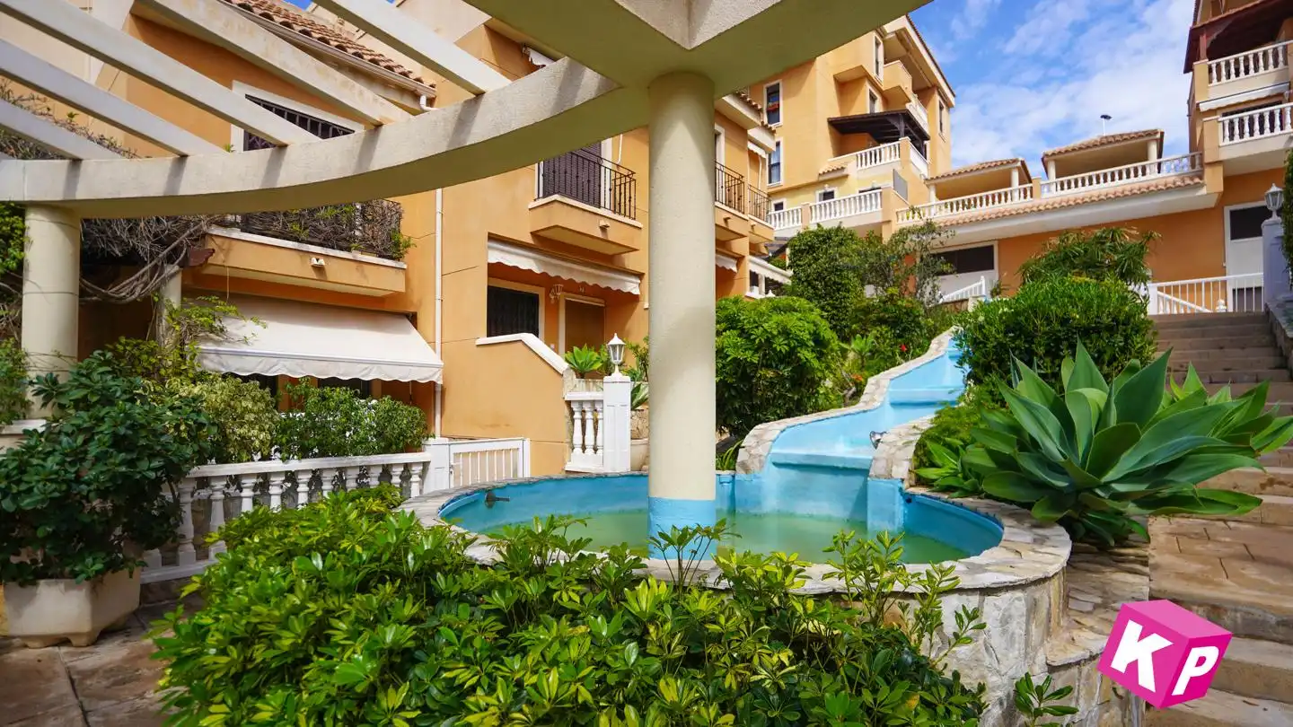 Bungalow amb piscina en venda a Avinguda de Portugal, imagen 45