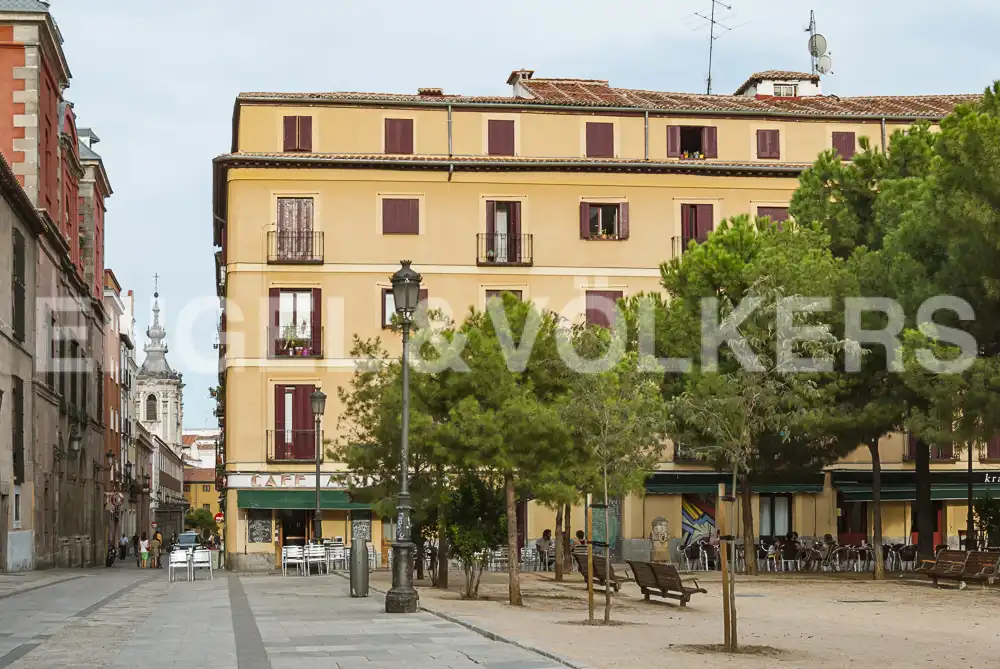 Vista exterior de Pis de lloguer en Madrid amb Aire condicionat, Calefacció i Moblat