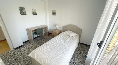 Foto 4 de Piso para compartir en Carrús Este, Elche / Elx