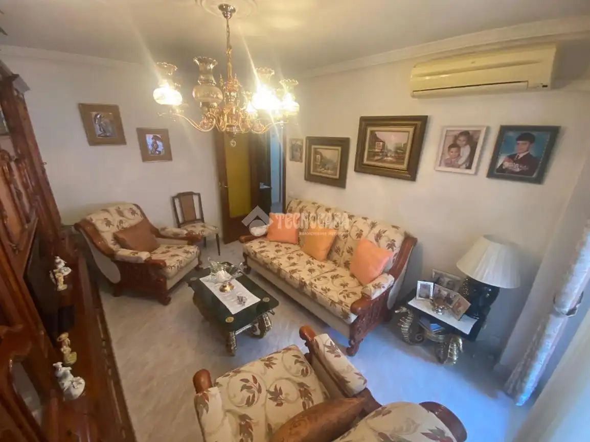 Sala d'estar de Pis en venda en Getafe amb Calefacció i Terrassa