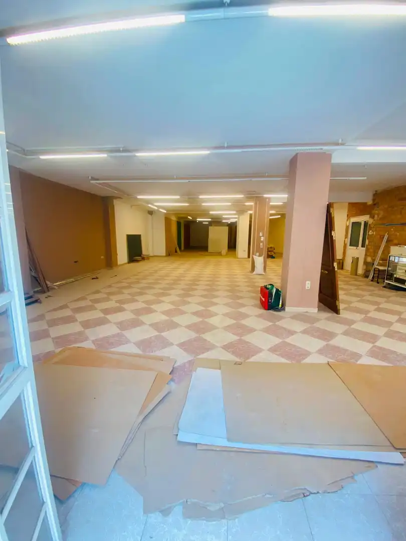 Commercial properties for rent in Antequera