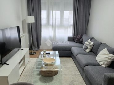 Flat with lift for sale in Villaverde