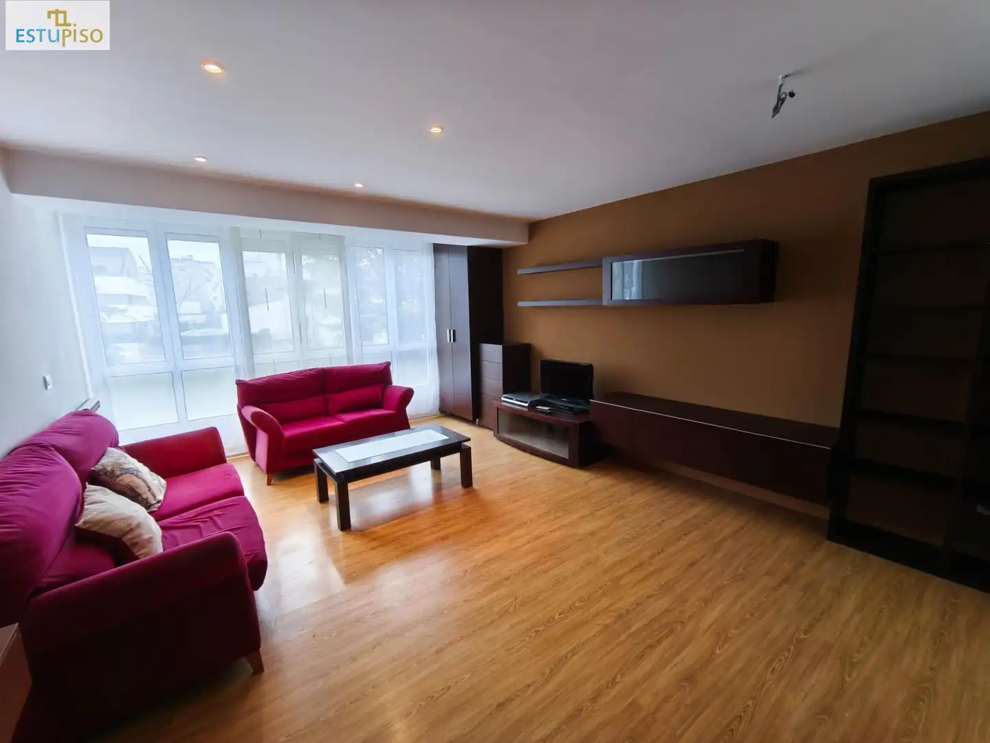Piso en venta en Calle CEFERINO URIEN, Ali Gobeo
