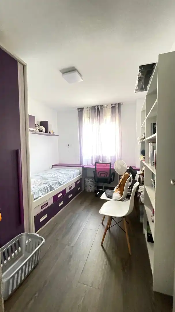 Habitación de Piso en venta en El Prat de Llobregat con Aire acondicionado, Calefacción y Parquet