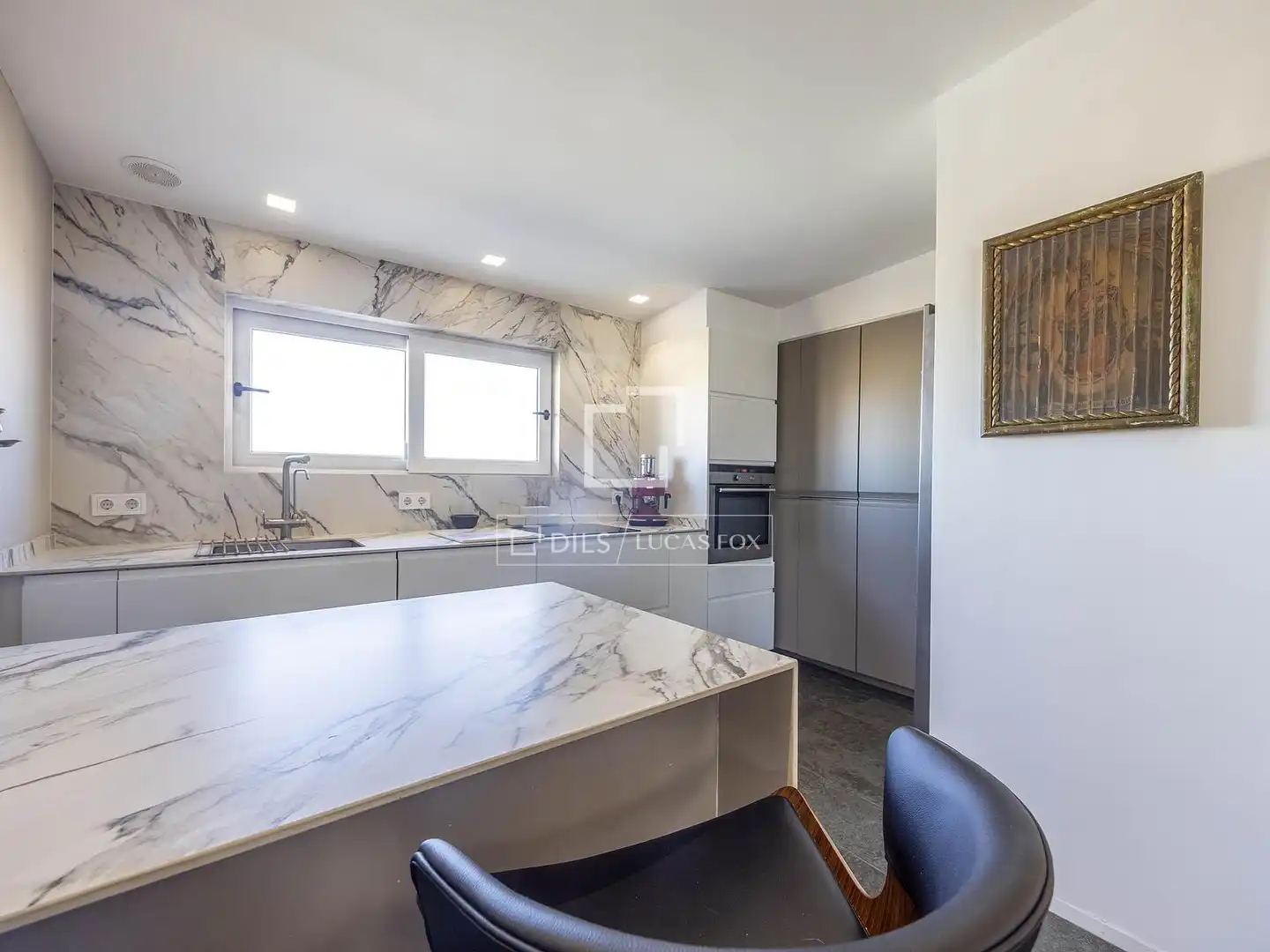 Küche von Dachboden zum Verkauf in Valencia del Ventoso mit Klimaanlage, Terrasse und Balkon