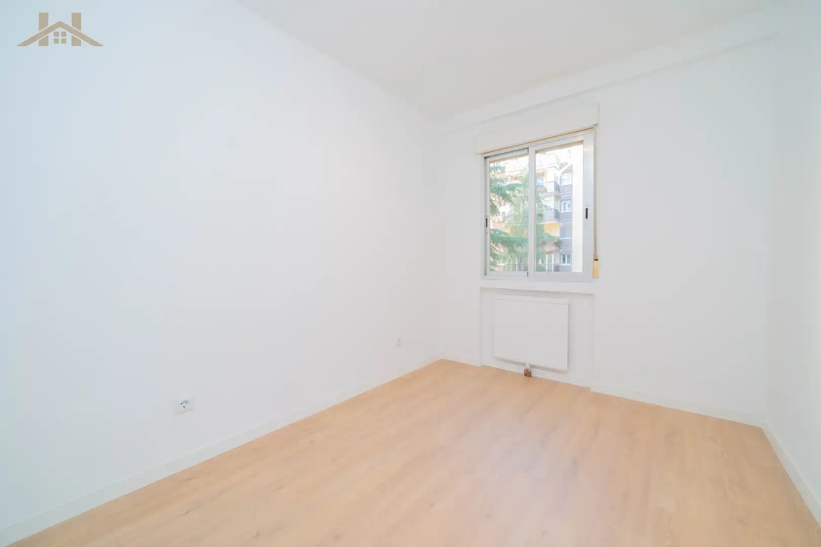 Bedroom of Flat for sale in Móstoles  with Air Conditioner, Heating and Terrace