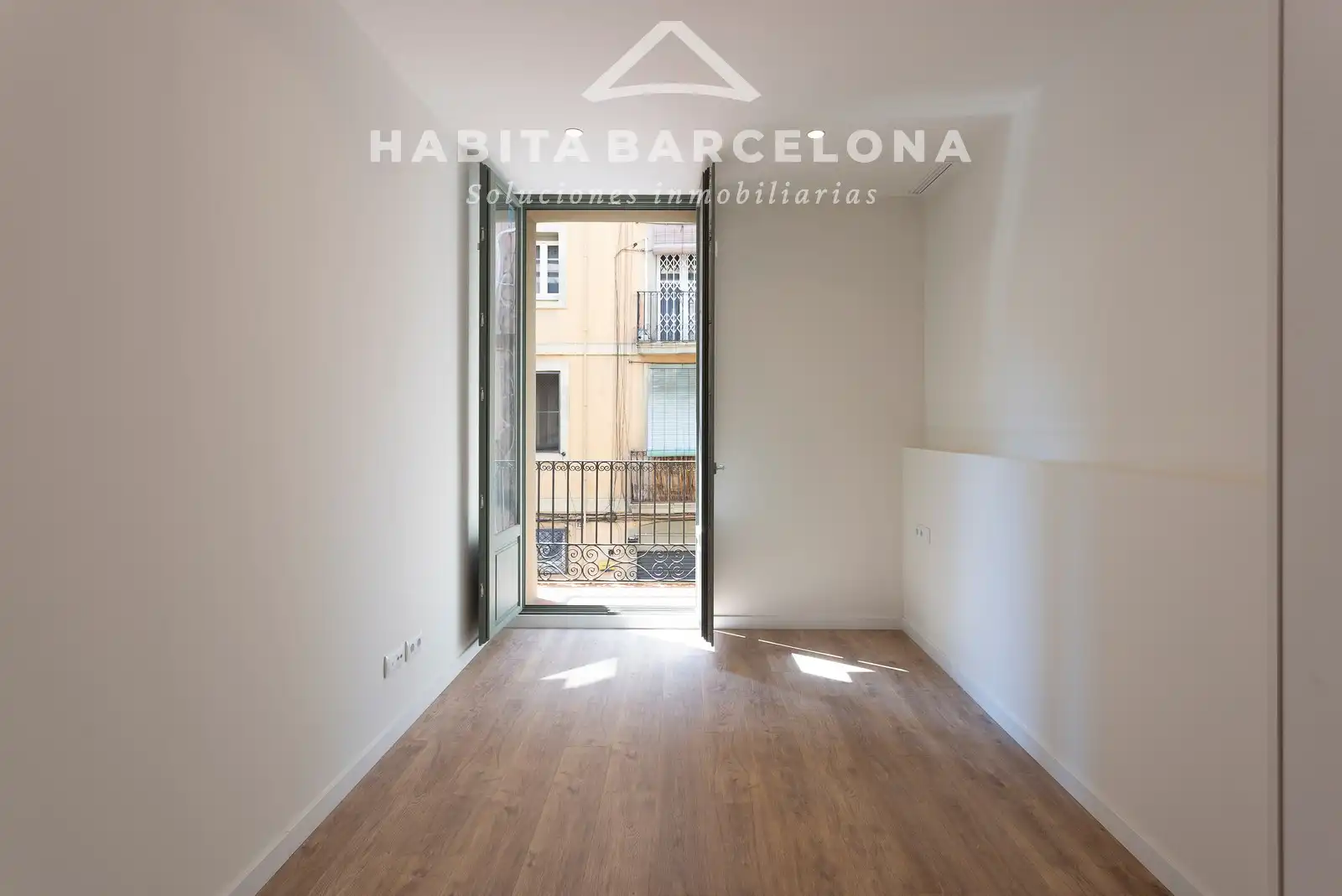 Terraza de Dúplex en venta en Barcelona con Aire acondicionado, Calefacción y Jardín privado