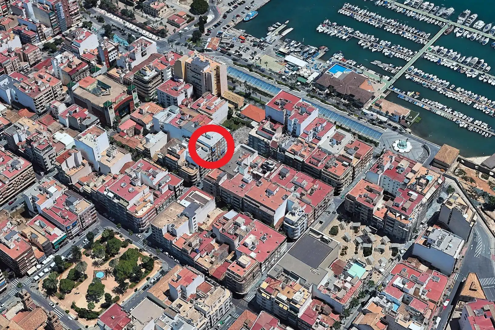 Vista exterior de Ático en venta en Torrevieja con Aire acondicionado, Calefacción y Amueblado