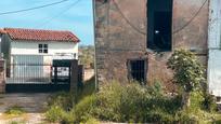 Vista exterior de Casa adosada en venda en Villaescusa (Cantabria) amb Jardí privat