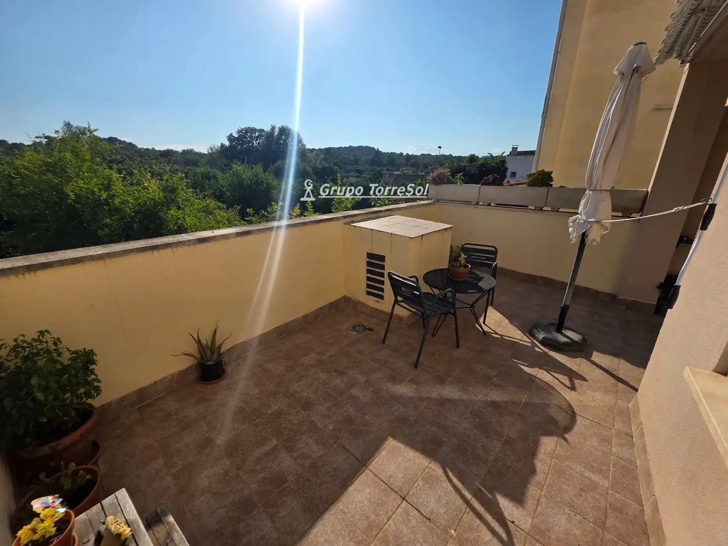 Terraza de Piso en venta en La Pobla de Montornès   con Calefacción y Terraza