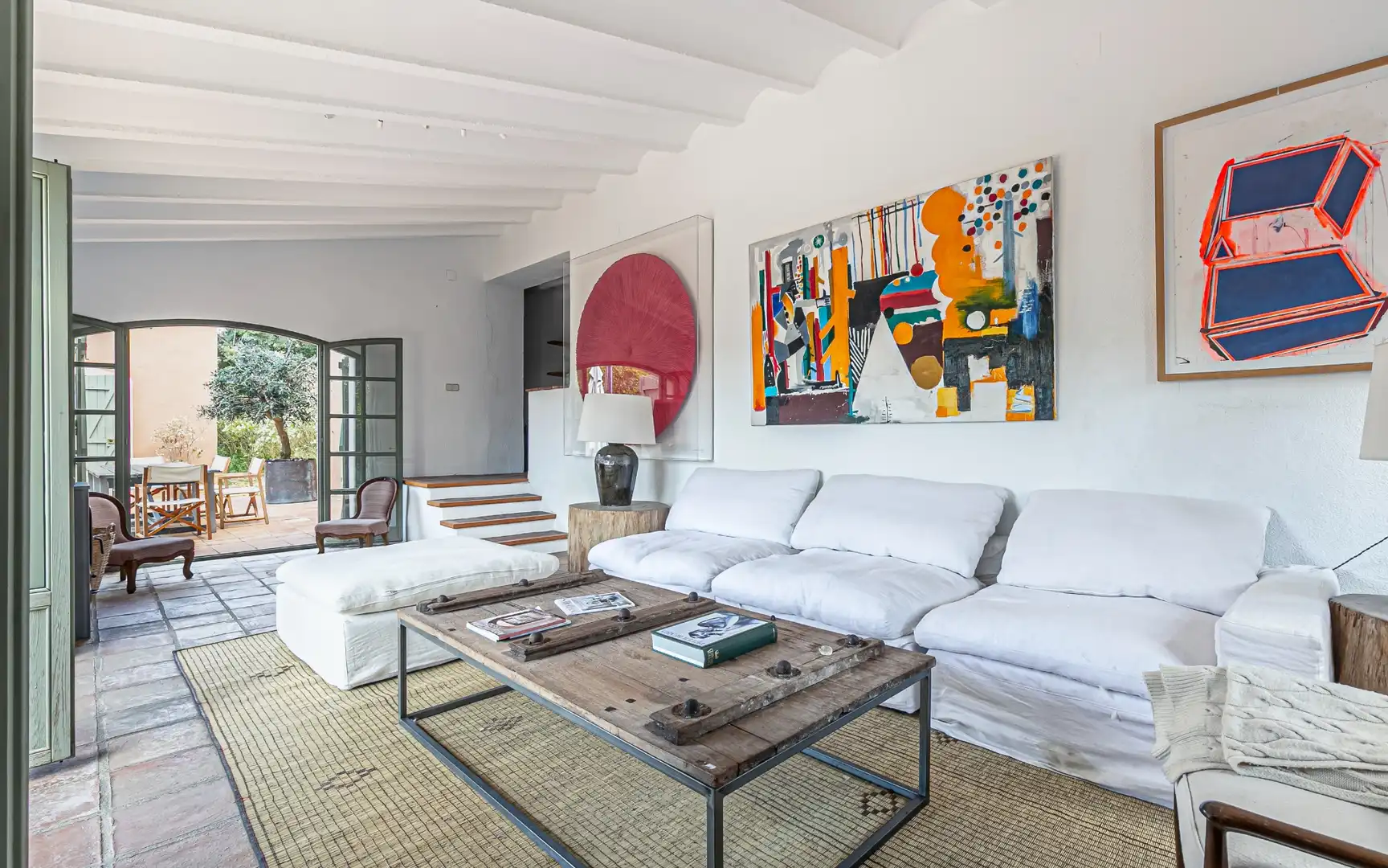 Wohnzimmer von Country house zum Verkauf in Torrelles de Foix mit Heizung, Privatgarten und Terrasse