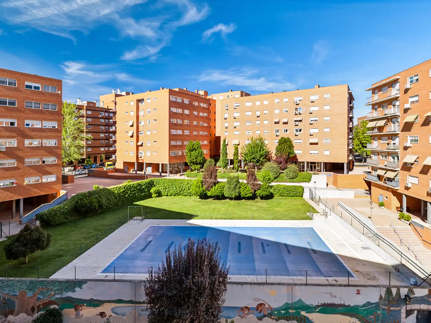 Flat with pool for sale in Calle de la Caliza