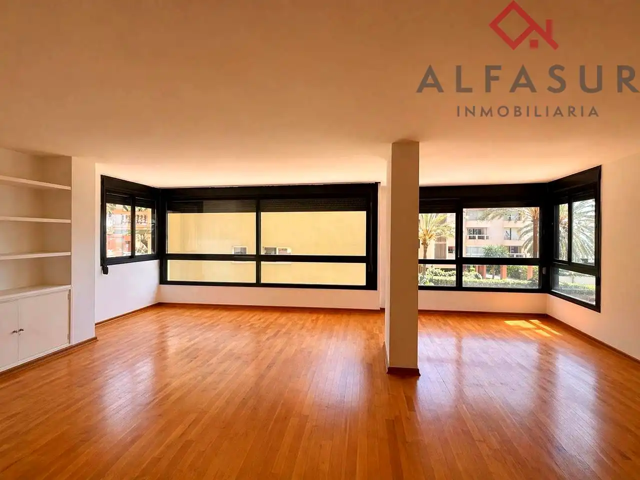 Vista exterior de Piso de alquiler en Málaga con Aire acondicionado y Parquet