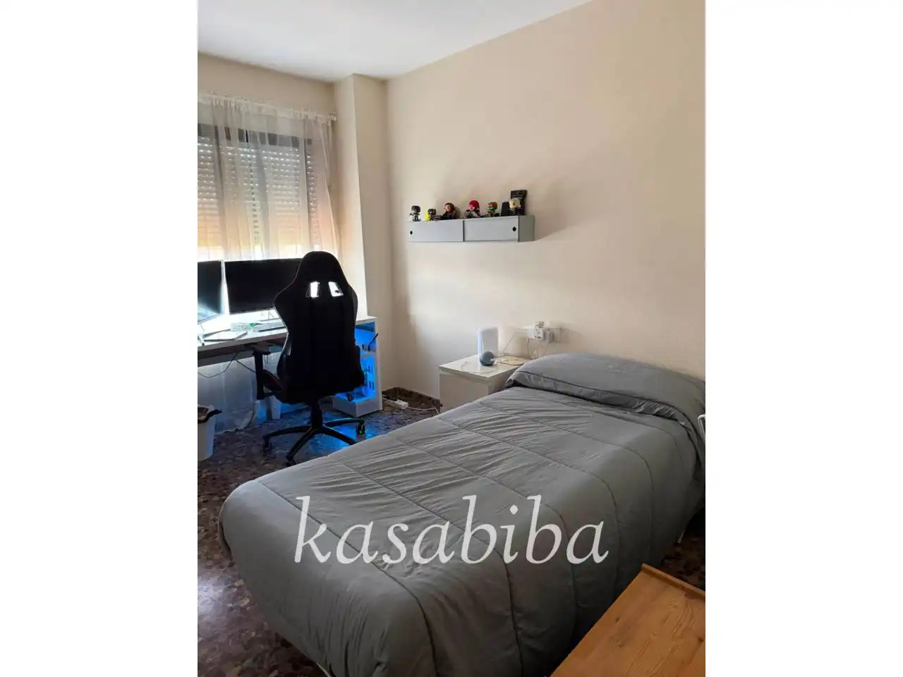 Schlafzimmer von Wohnung zur Miete in Valencia mit Klimaanlage, Heizung und Möbliert
