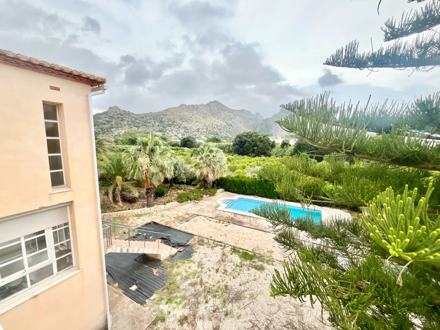 Vista exterior de Casa o xalet en venda en El Ràfol d'Almúnia amb Calefacció, Jardí privat i Terrassa