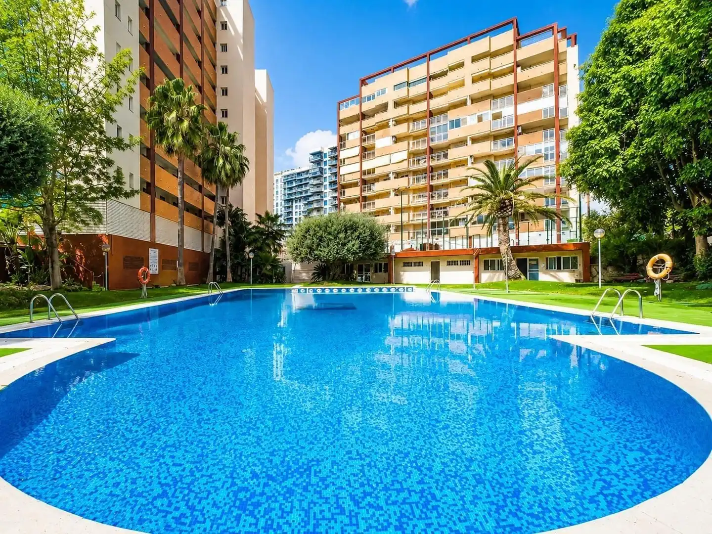 Piso con piscina en venta en Carrer Llebeing, imagen 2