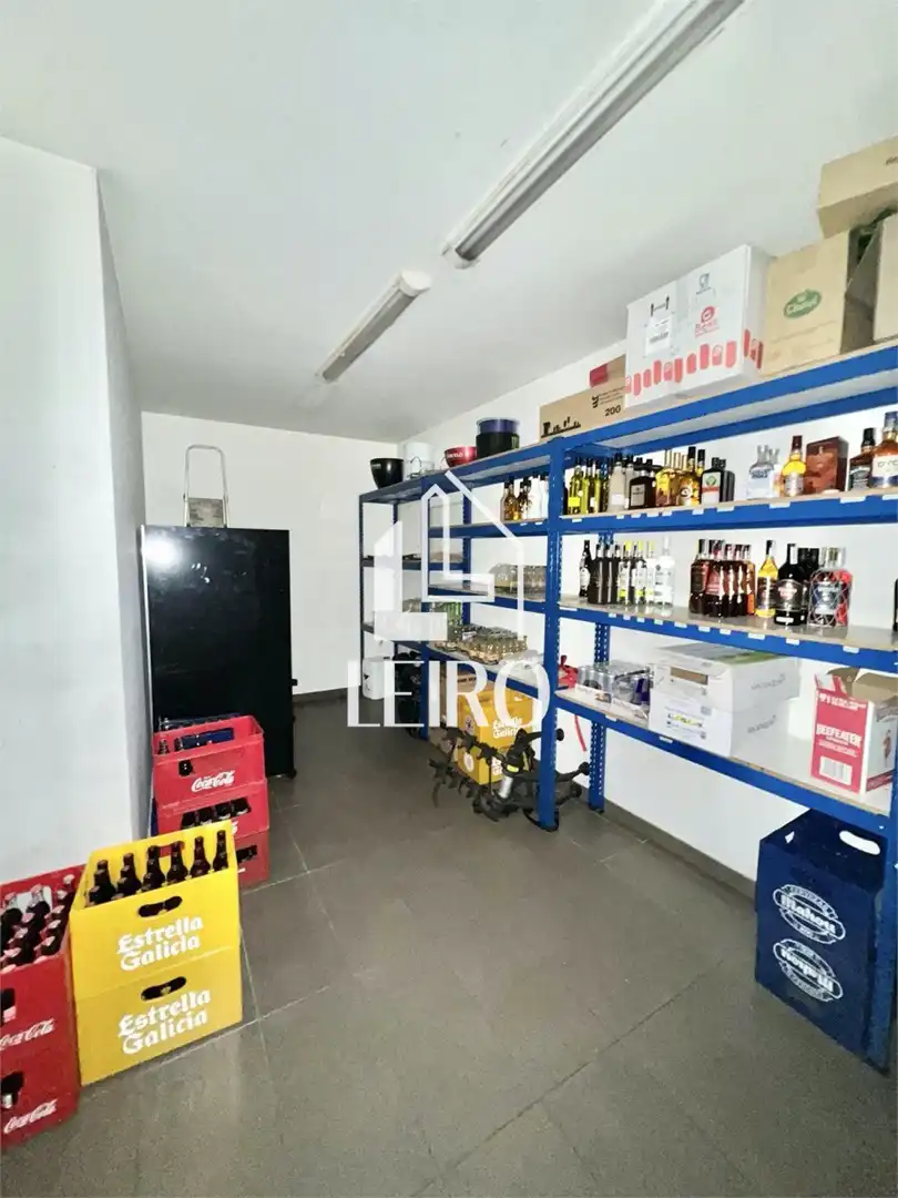 Local en venda en Ribadumia amb Aire condicionat, Calefacció i Moblat