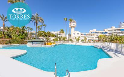 Swimming pool of Flat for sale in Torremolinos  with Air Conditioner and Terrace