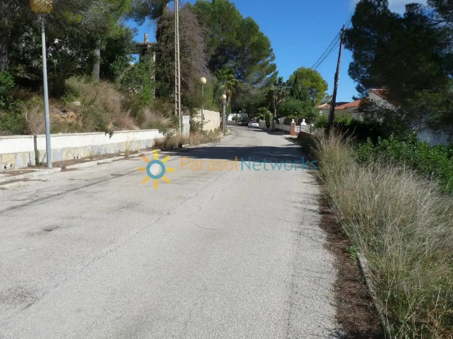 Terreno residencial en venta en Oliva pueblo