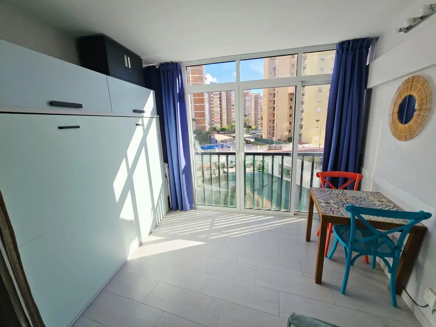 Habitación de Estudio en venta en Benidorm con Aire acondicionado, Calefacción y Piscina comunitaria