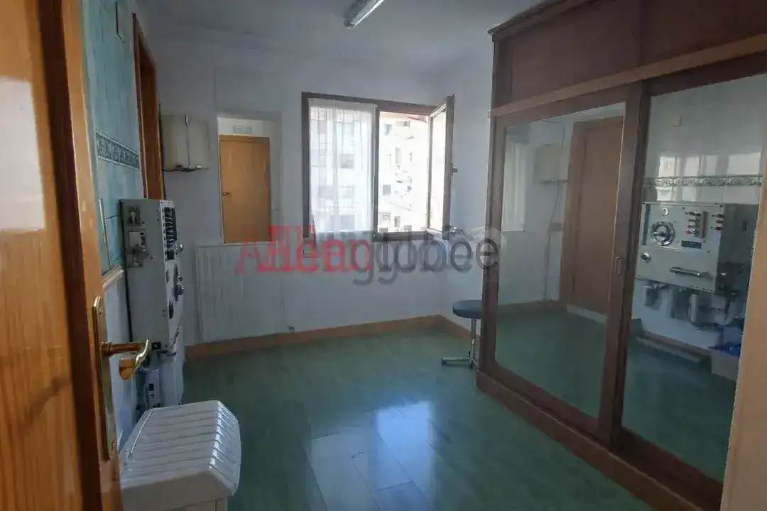 Flat with lift for sale in Centro - Casco Histórico, imagen 3