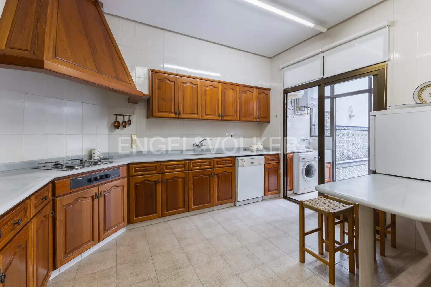Cocina de Piso de alquiler en Carlet con Calefacción, Terraza y Trastero