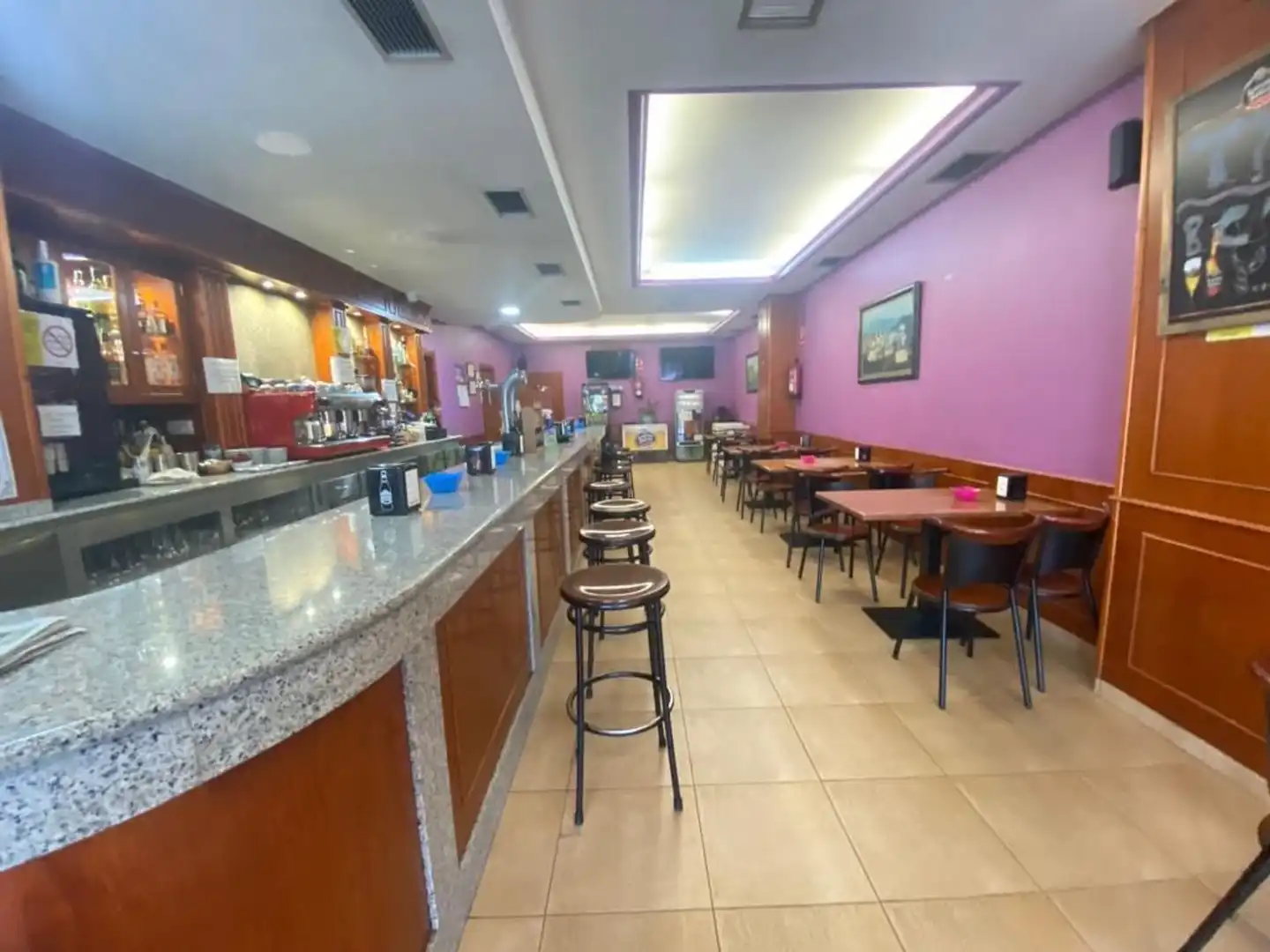 Local comercial en venda a Travesía de Meicende, imagen 4