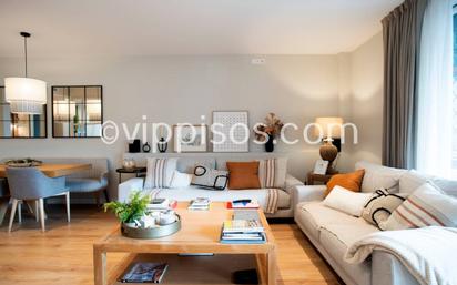 Living room of Flat for sale in  Barcelona Capital  with Air Conditioner and Terrace