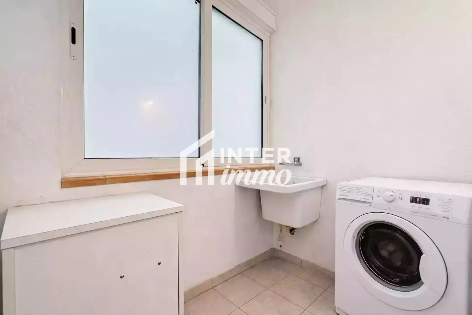 Baño de Apartamento en venta en Roses con Aire acondicionado, Terraza y Amueblado