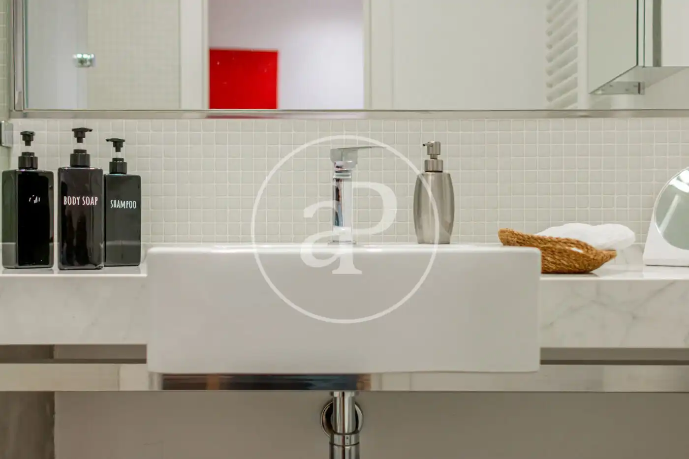 Badezimmer von Wohnung zur Miete in Madrid mit Klimaanlage, Heizung und Möbliert
